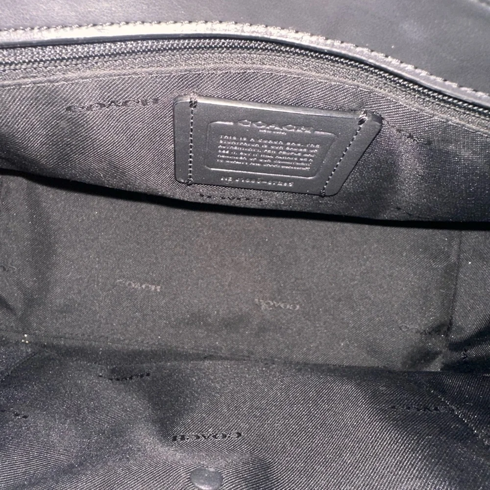 Coach Swagger Purse - Picture 6 of 9